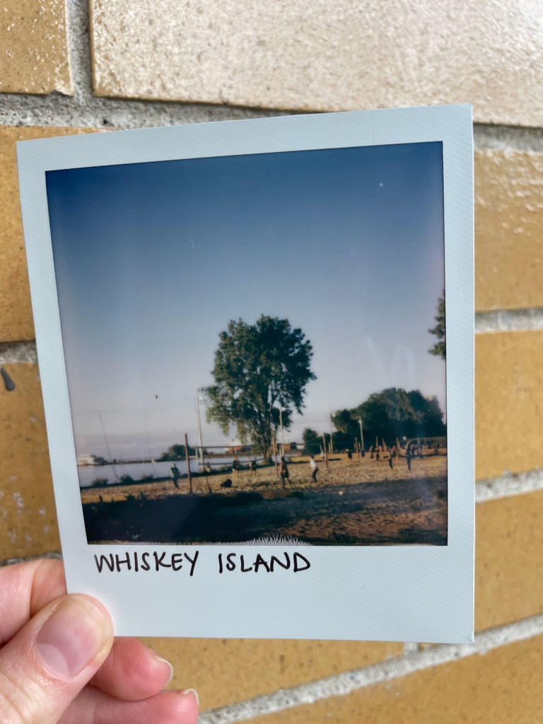 02-Whiskey-Island